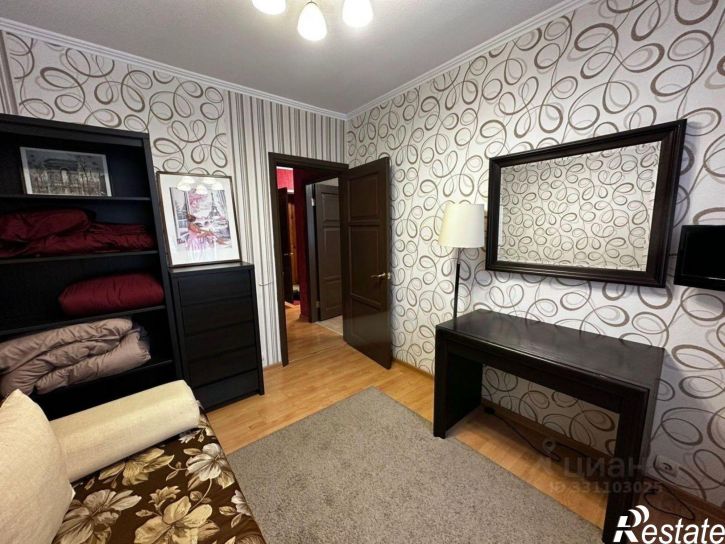 3-комн квартира ул Хусаина Мавлютова, 14,  д. 14
