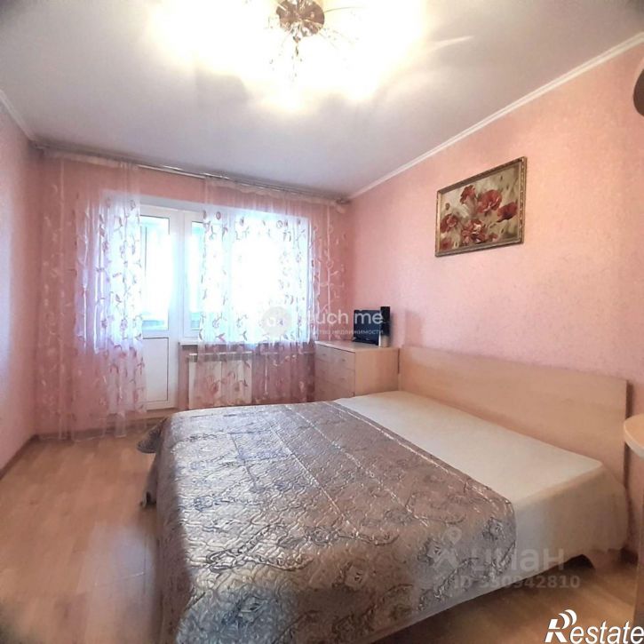 3-комн квартира ул Адоратского, 27,  д. 27