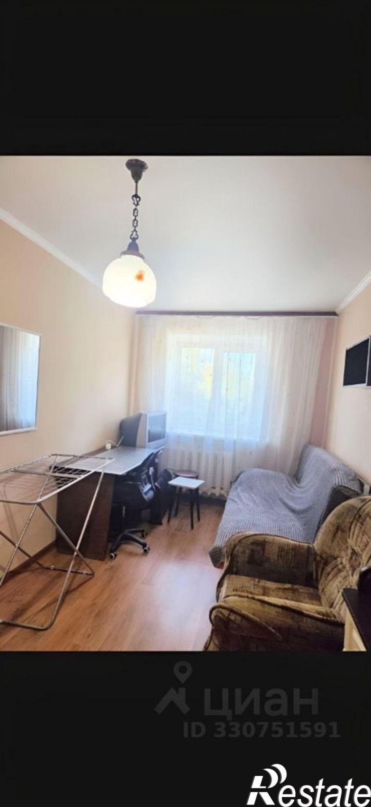 Комната ул Космонавтов, 10,  д. 10