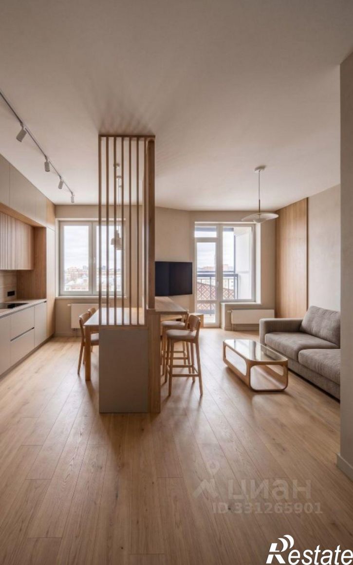 2-комн квартира улица Короленко, 28Б,  д. 28Б