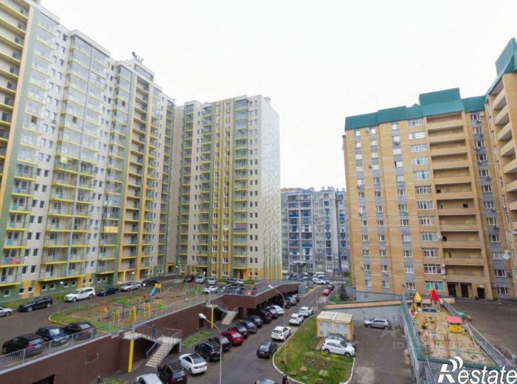 3-комн квартира ул Адоратского, 1,  д. 1