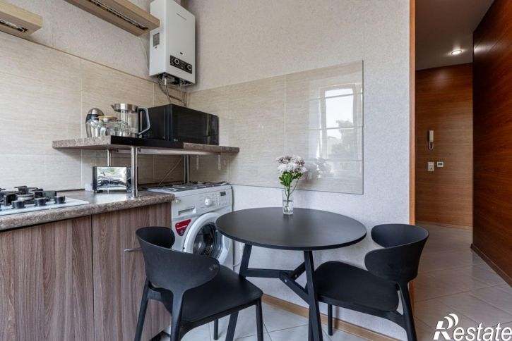 2-комн квартира Академика Королева ул, 44