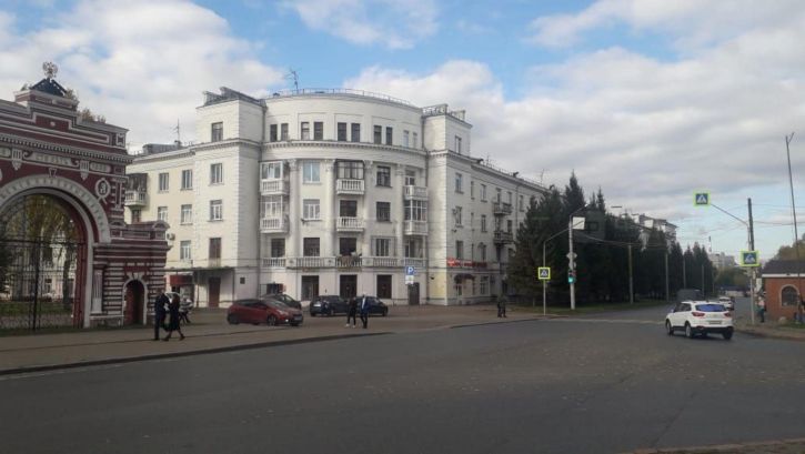 Комната ул. Богатырева, дом 2/5