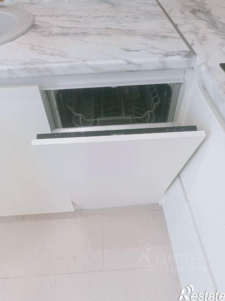 1-комн квартира ул Фикрята Табеева, 1,  д. 1