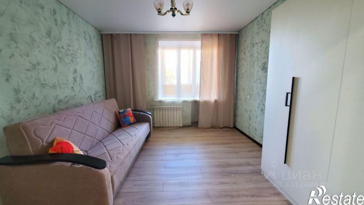3-комн квартира ул Юлиуса Фучика, 64 1,  д. 64 1,  к. 1