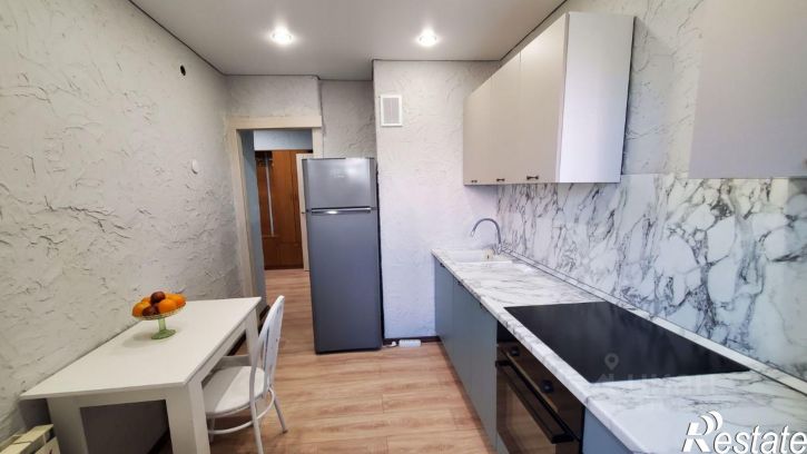 3-комн квартира ул Юлиуса Фучика, 64 1,  д. 64 1,  к. 1