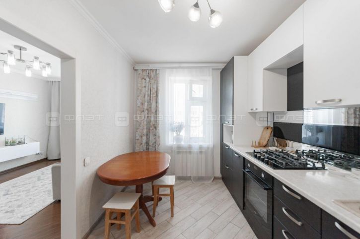 4-комн квартира ул. Четаева, дом 51