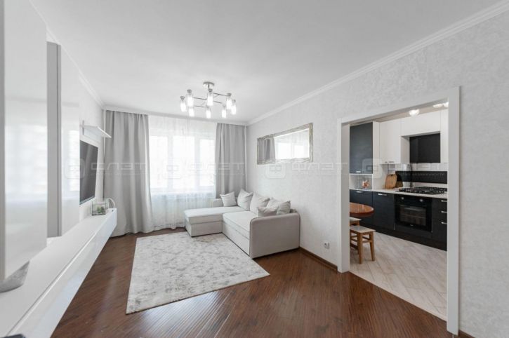 4-комн квартира ул. Четаева, дом 51