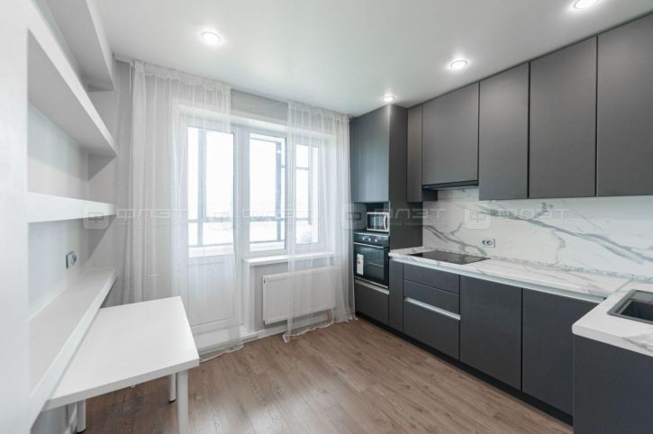 2-комн квартира ул. Аделя Кутуя, дом 110Д