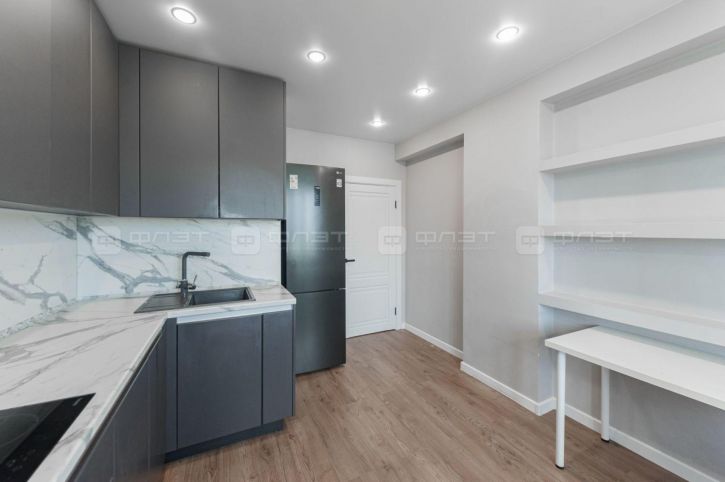 2-комн квартира ул. Аделя Кутуя, дом 110Д