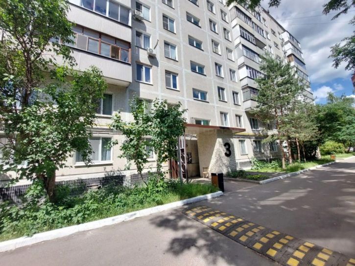 2-комн квартира ул. Дементьева, дом 3а