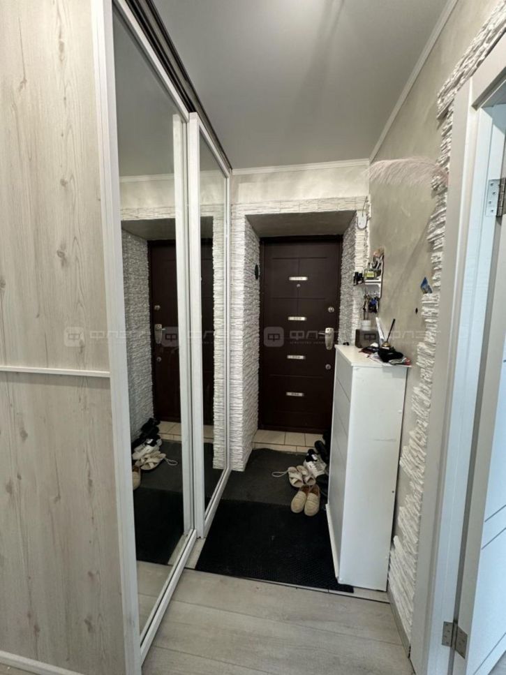 3-комн квартира ул. Короленко, дом 53