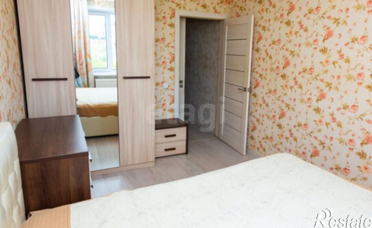 3-комн квартира улица Павлюхина, 99Б,  д. 99Б