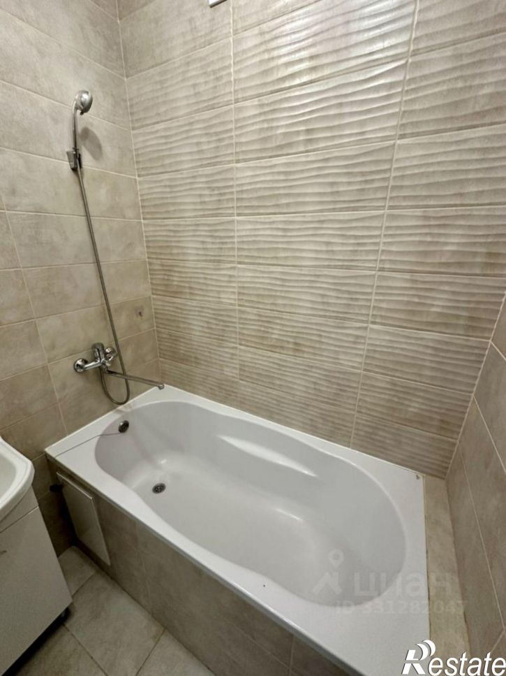 2-комн квартира ул Николая Ершова, 62г,  д. 62г