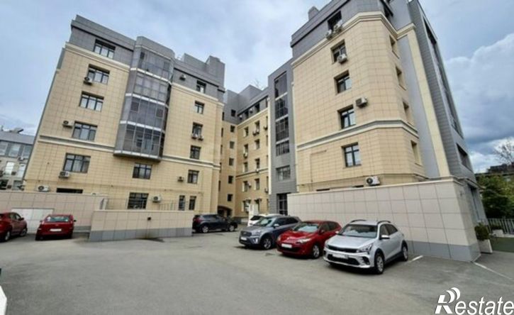 3-комн квартира ул Фатыха Карима, 20,  д. 20