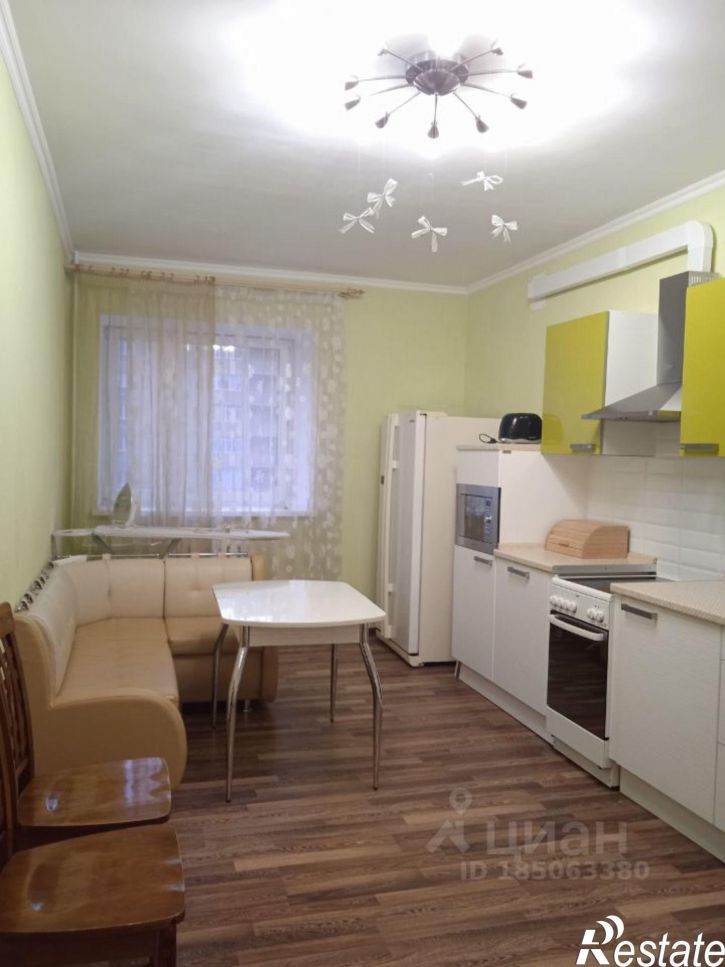 2-комн квартира улица Адоратского, 1,  д. 1