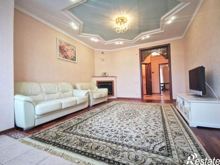 4-комн квартира ул Курская, 15,  д. 15