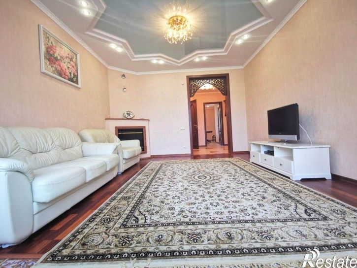4-комн квартира ул Курская, 15,  д. 15