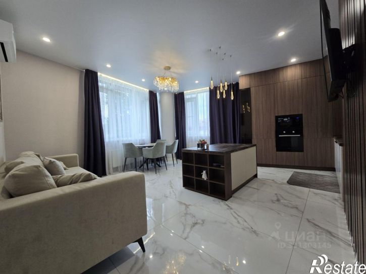 4-комн квартира Оренбургский тракт, 8Д,  д. 8Д