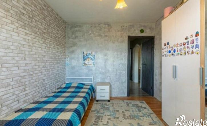 3-комн квартира ул Юлиуса Фучика, 34,  д. 34