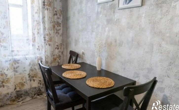 3-комн квартира ул Юлиуса Фучика, 34,  д. 34