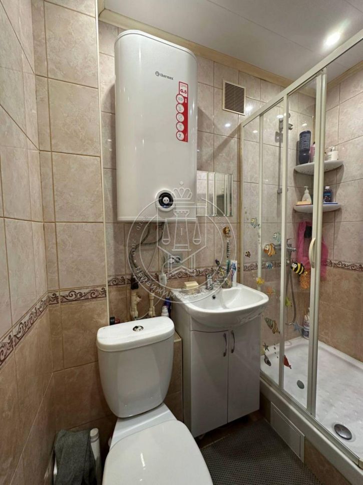2-комн квартира Гвардейская ул, 48к2