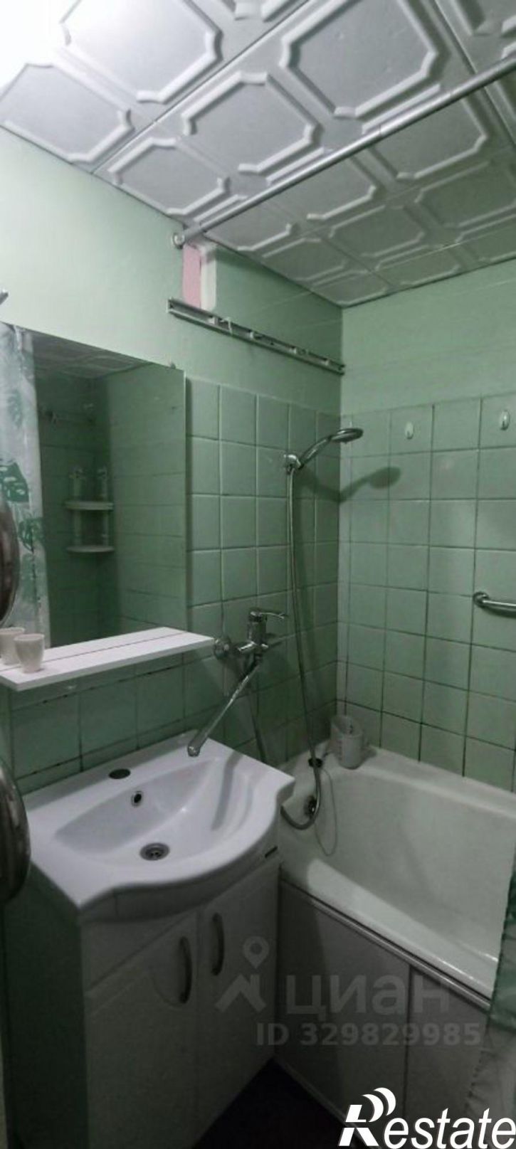 3-комн квартира улица Адоратского, 32,  д. 32