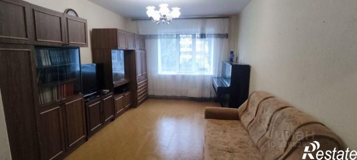 3-комн квартира улица Адоратского, 32,  д. 32