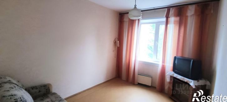 3-комн квартира улица Адоратского, 32,  д. 32