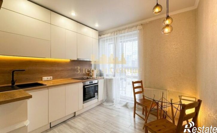 2-комн квартира улица Рауиса Гареева, 111 к1,  д. 111 к1