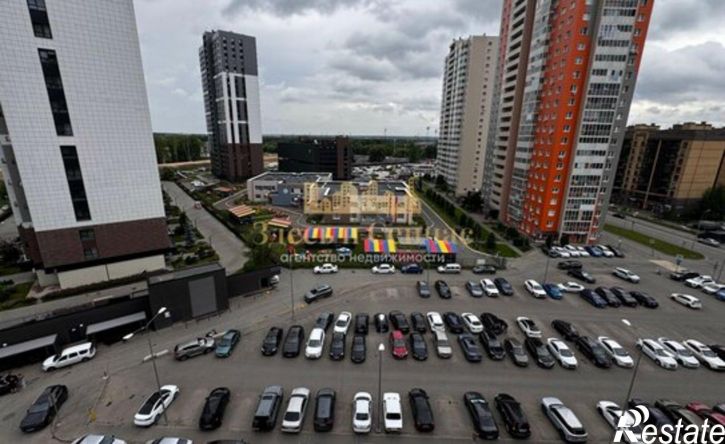 2-комн квартира улица Рауиса Гареева, 111 к1,  д. 111 к1