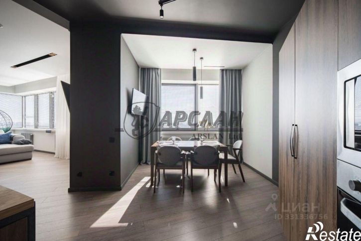 3-комн квартира пр-кт Альберта Камалеева, 1,  д. 1