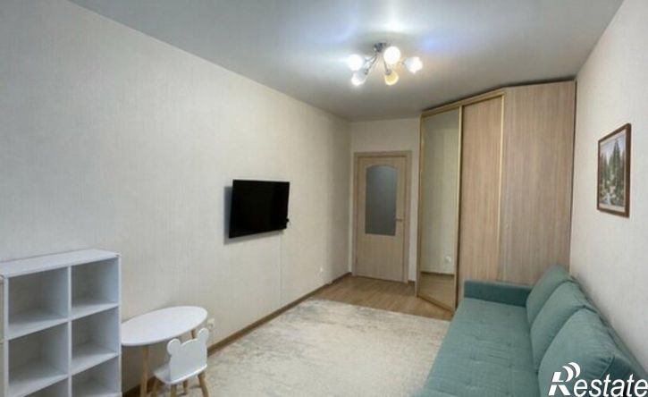 1-комн квартира улица Рауиса Гареева, 102 к2,  д. 102 к2
