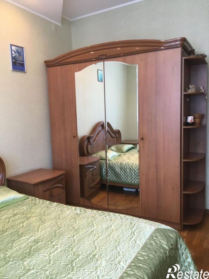 3-комн квартира ул Достоевского, 8,  д. 8