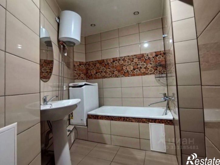 2-комн квартира улица Сафиуллина, 26А,  д. 26А