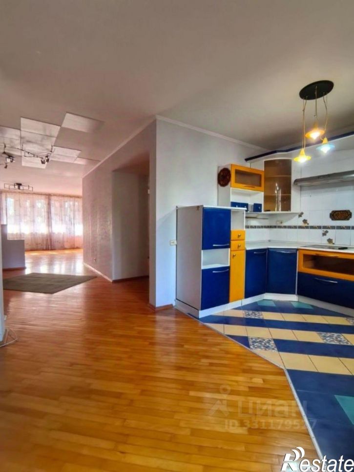 3-комн квартира улица Сафиуллина, 16,  д. 16