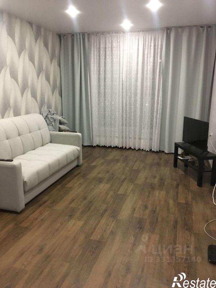 1-комн квартира улица Салиха Батыева, 17,  д. 17