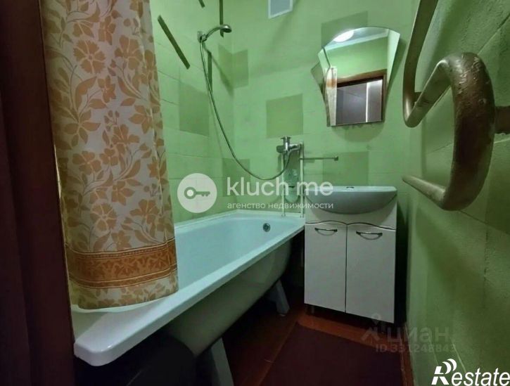 2-комн квартира улица Рихарда Зорге, 1,  д. 1