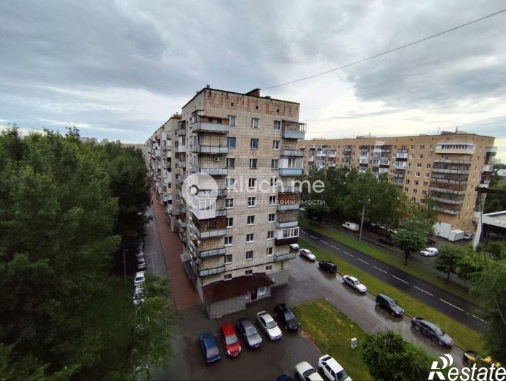 2-комн квартира улица Рихарда Зорге, 1,  д. 1
