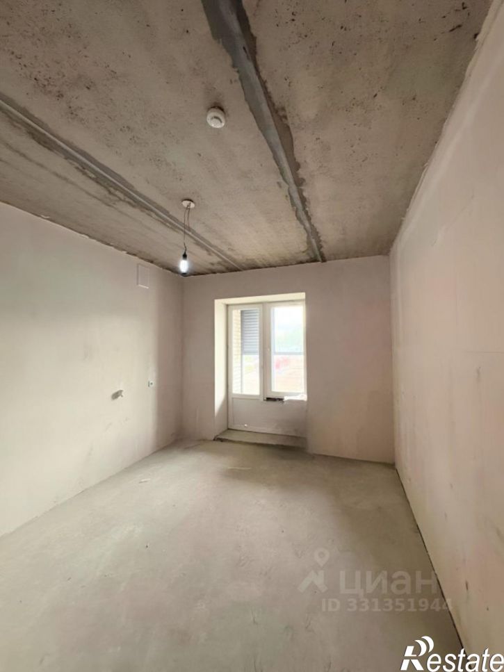 3-комн квартира Портовая улица, 37 к1,  д. 37 к1