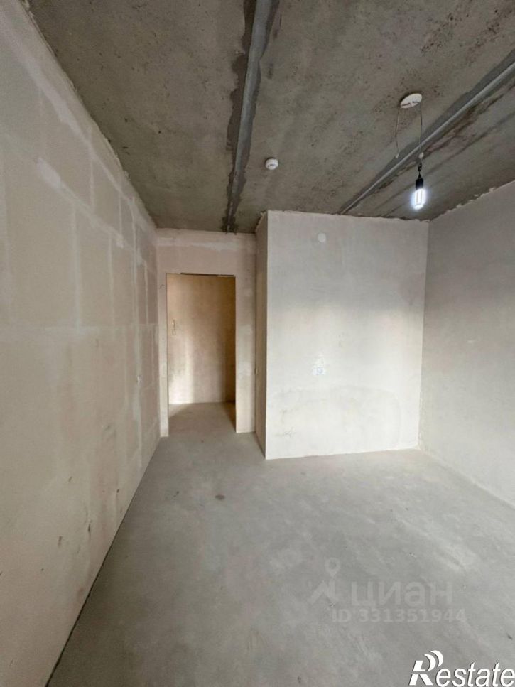 3-комн квартира Портовая улица, 37 к1,  д. 37 к1