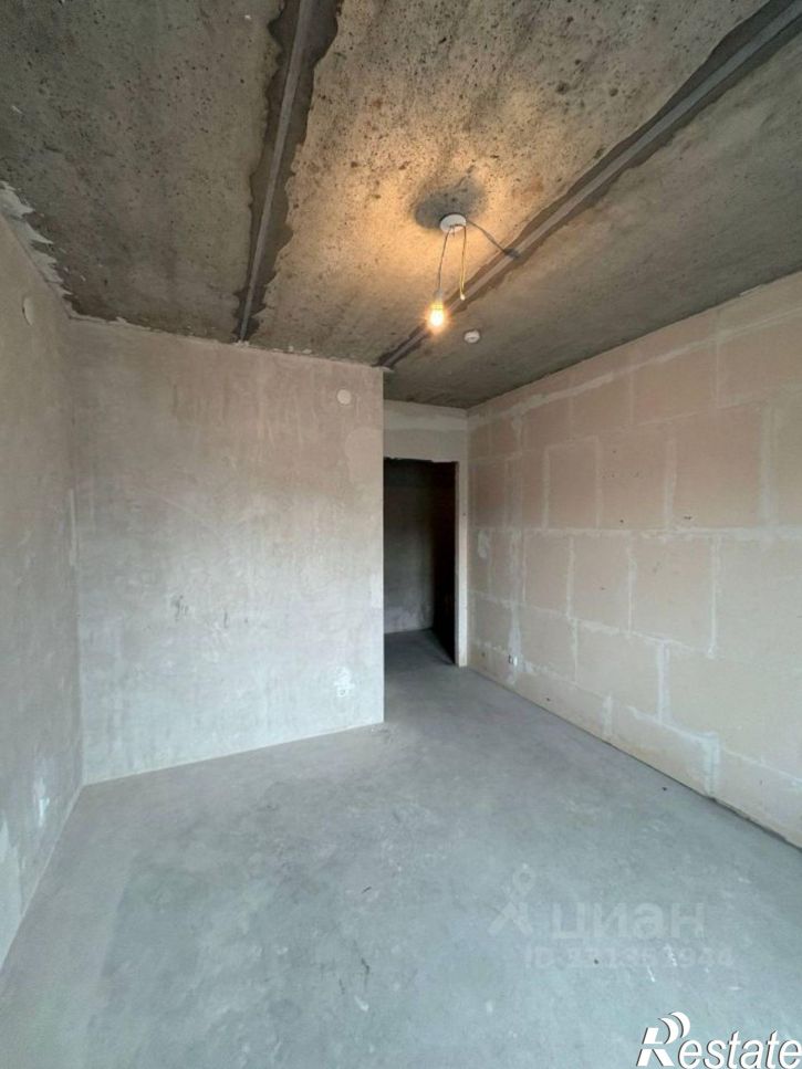 3-комн квартира Портовая улица, 37 к1,  д. 37 к1