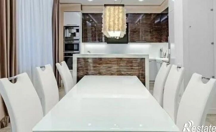 3-комн квартира проспект Альберта Камалеева, 26/12,  д. 26/12