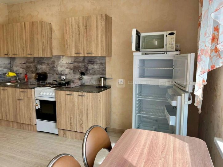 1-комн квартира ул. Рауиса Гареева д.105б