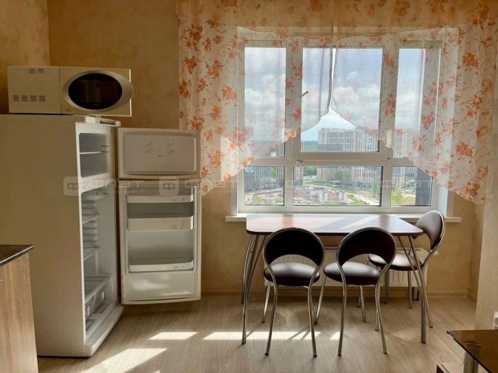 1-комн квартира ул. Рауиса Гареева д.105б