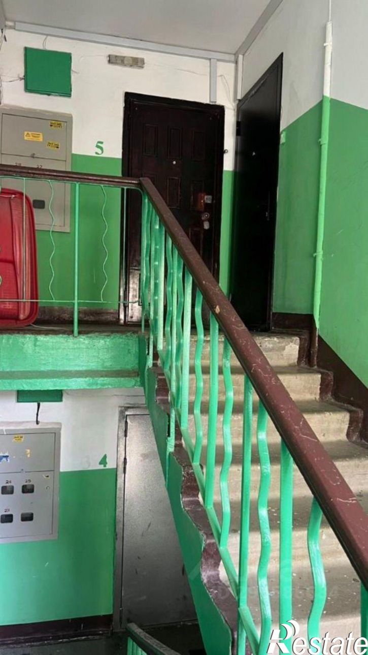2-комн квартира улица Декабристов, 103,  д. 103