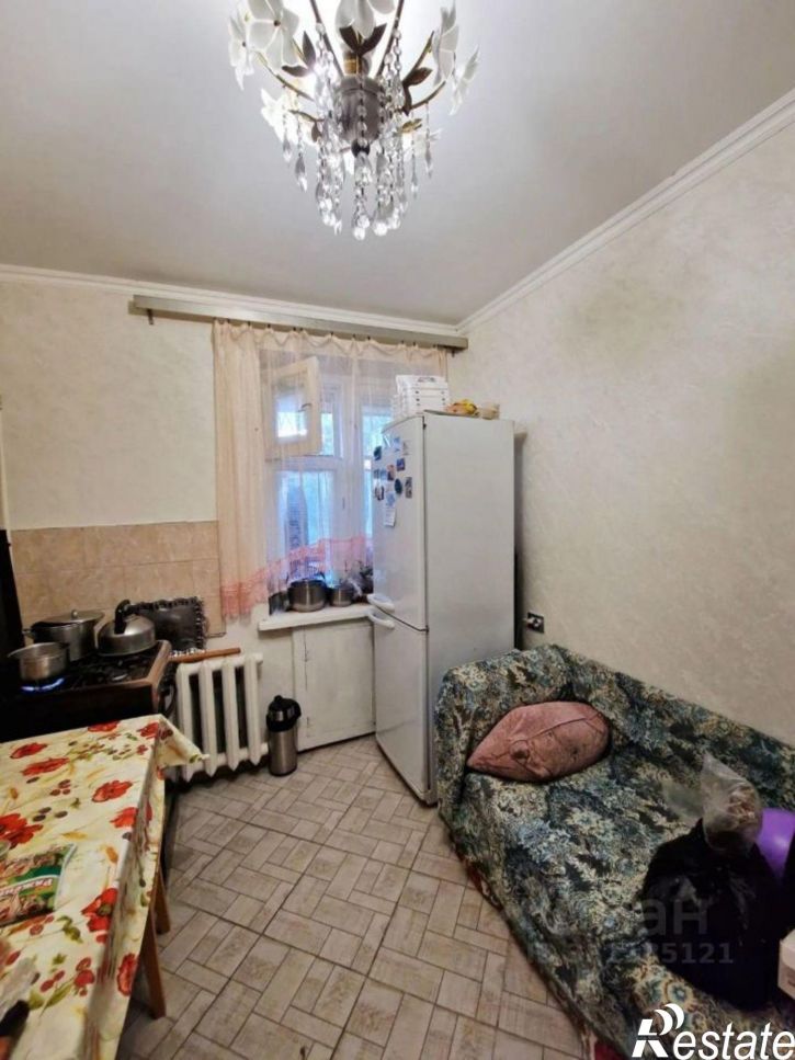 2-комн квартира улица Столярова, 15,  д. 15