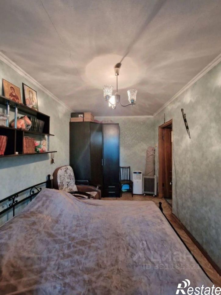 2-комн квартира улица Столярова, 15,  д. 15