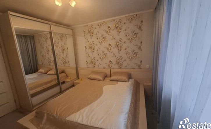 3-комн квартира улица Вишневского, 57,  д. 57