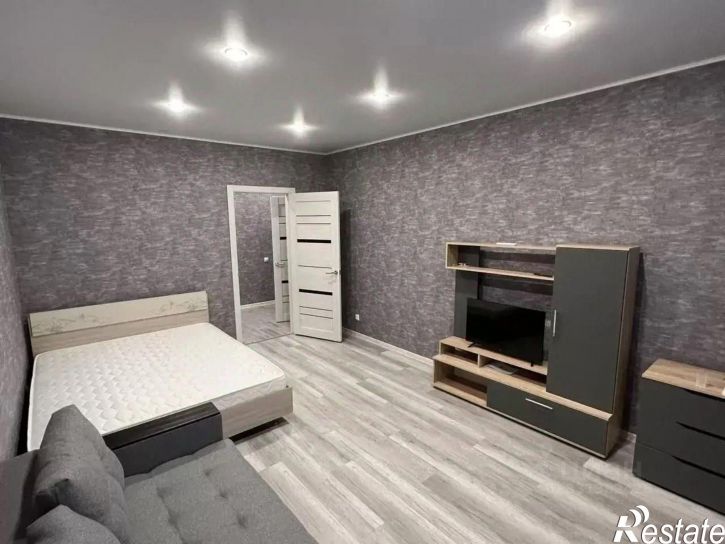 1-комн квартира улица Аделя Кутуя, 110Д к3,  д. 110Д к3